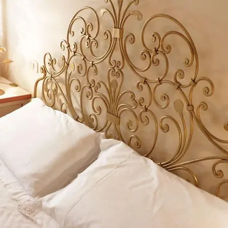 Maesta' Di Cudino 4* Arezzo